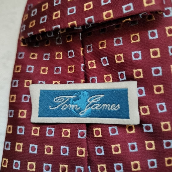 Tom James Silk Necktie Tie Elegant Red Geometric Square Patterned Fl Tall Man - Picture 4 of 11